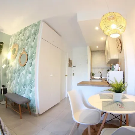 New Minerva Side Sea Views Apartment