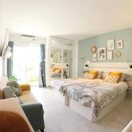 Apartment New Minerva Side Sea Views