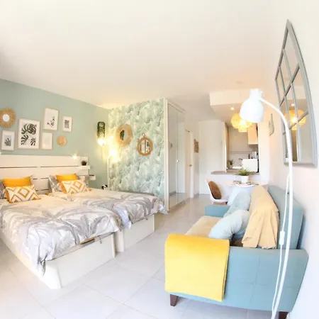 New Minerva Side Sea Views Apartment *